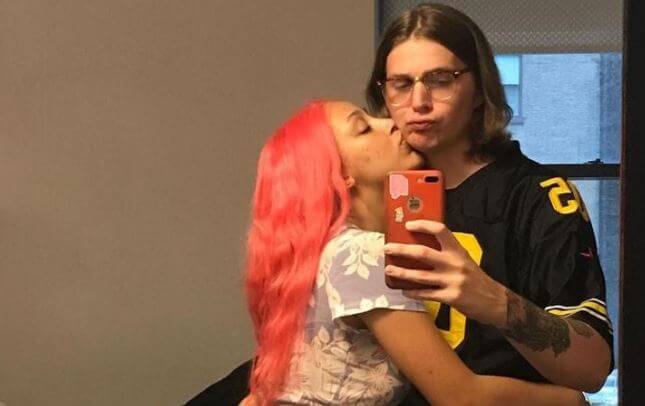 Johnny Utah with his ex-girlfriend, Doja Cat.